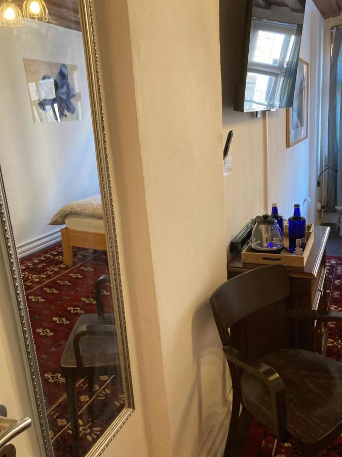 Zur Baumwolle Aparthotel Nürnberg Exterior foto